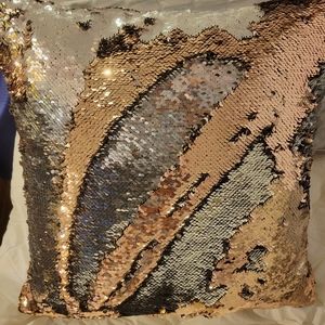 Levtex movable sequin pillow. NORDSTROM HOME. Rose gold and silver. New W/O tags